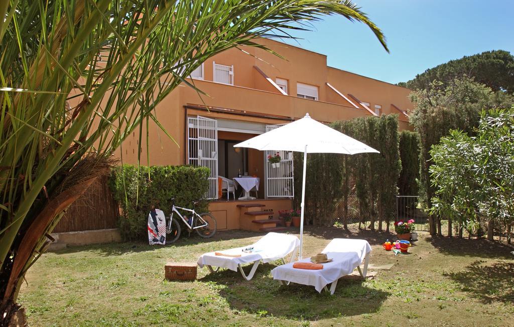 Casa Adosada En Platja De Pals By Apartaments Golf Luaran gambar